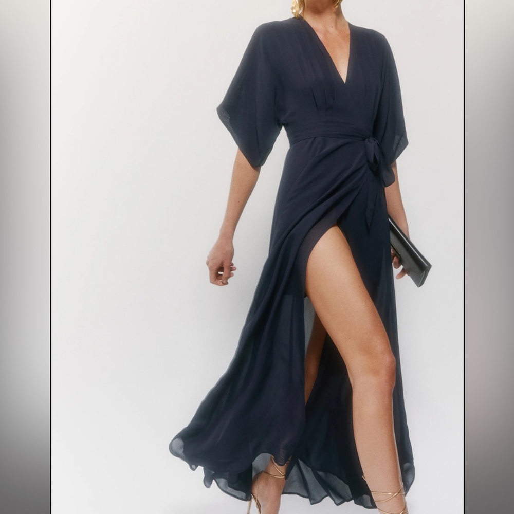 NWT reformation Winslow dress size Small in Navy